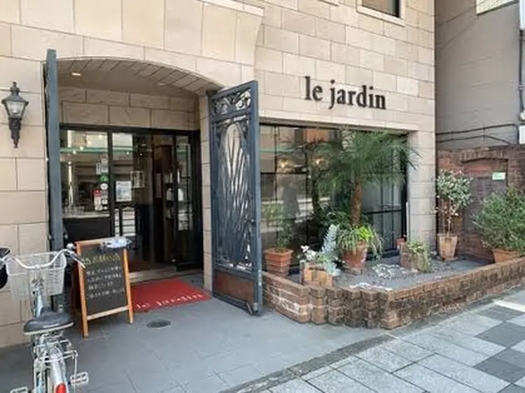 HairSalon SHIAN八王子店の内観・外観1