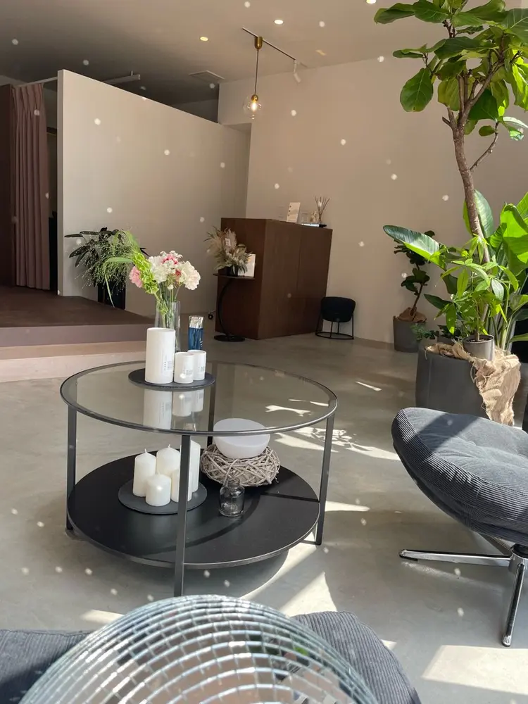 ÅPLEDGE【アプレッジ】の内観・外観1