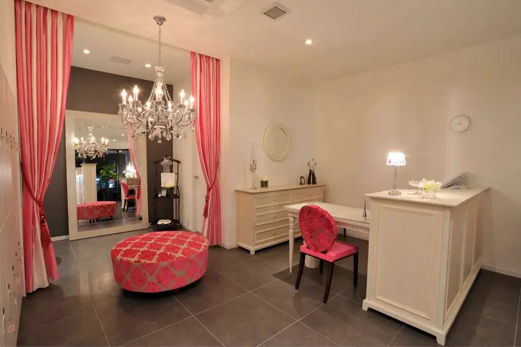 chou chou高坂店【シュシュ】の内観・外観3