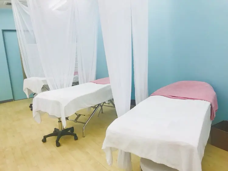 アイラッシュ&ネイルサロン Rich to 勝川店の内観・外観1