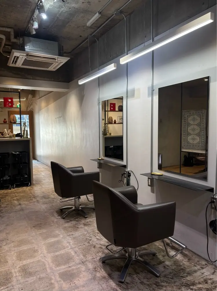 uniの内観・外観1