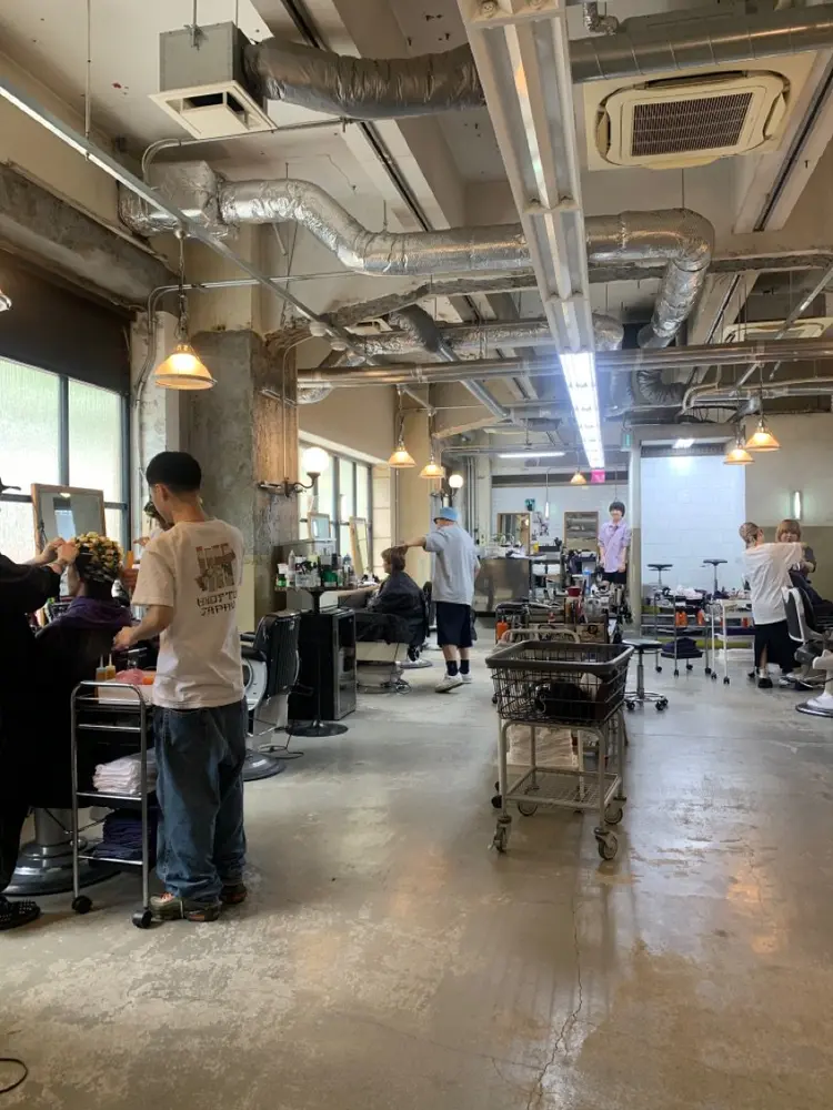 MERICANBARBERSHOPの内観・外観1