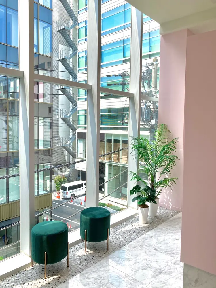 SALOWIN me＋店の内観・外観2