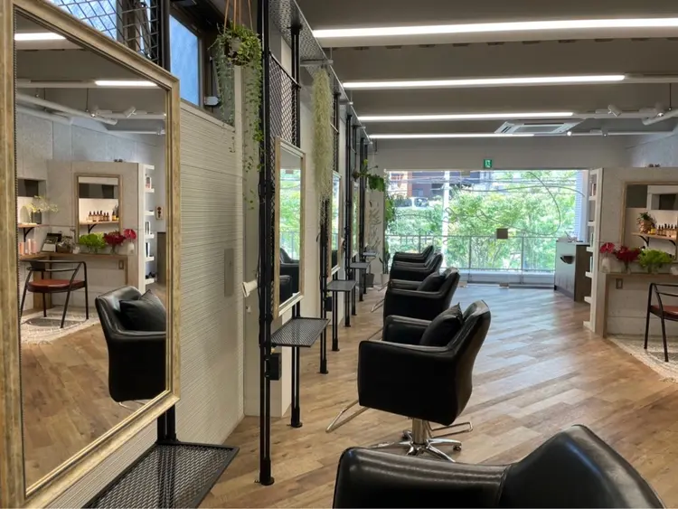 ｔｏｅ　　　　　　トエの内観・外観3