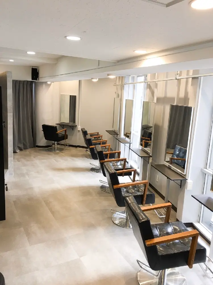 Oliの内観・外観1