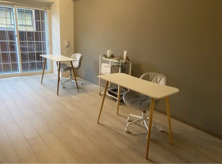 自爪育成 深爪矯正専門 眠れるネイルサロン Sleepy Orb スリーピーオーブの内観・外観2