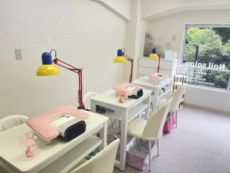 PIPPY NAILS 新宿の内観・外観1