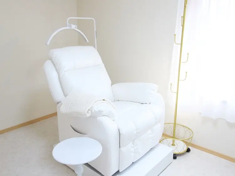 まつ毛サロン　ｉの内観・外観2