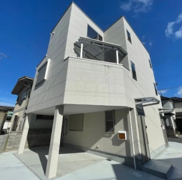 cils de LAPINの内観・外観2