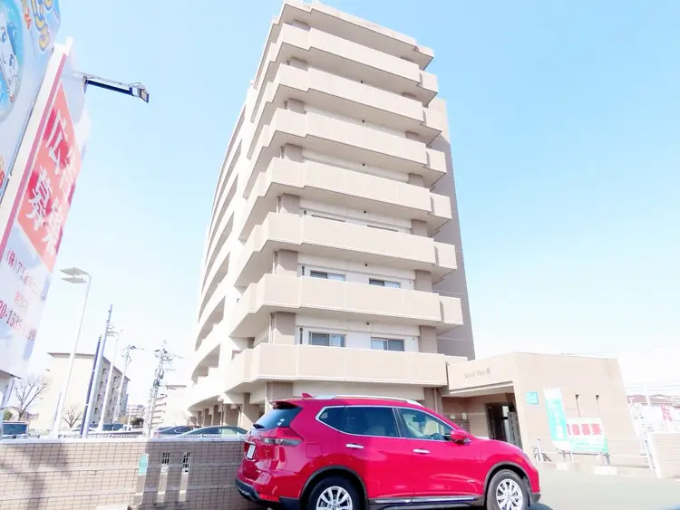 Emaの内観・外観1