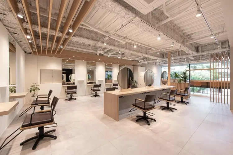 lyann 表参道　【リヤン】の内観・外観2