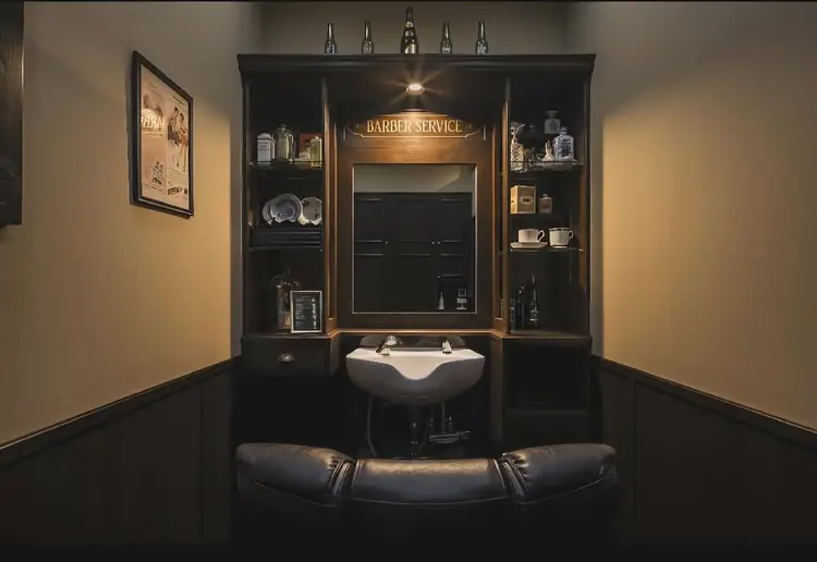 ヒロ銀座バーバーショップ名古屋本店の内観・外観2