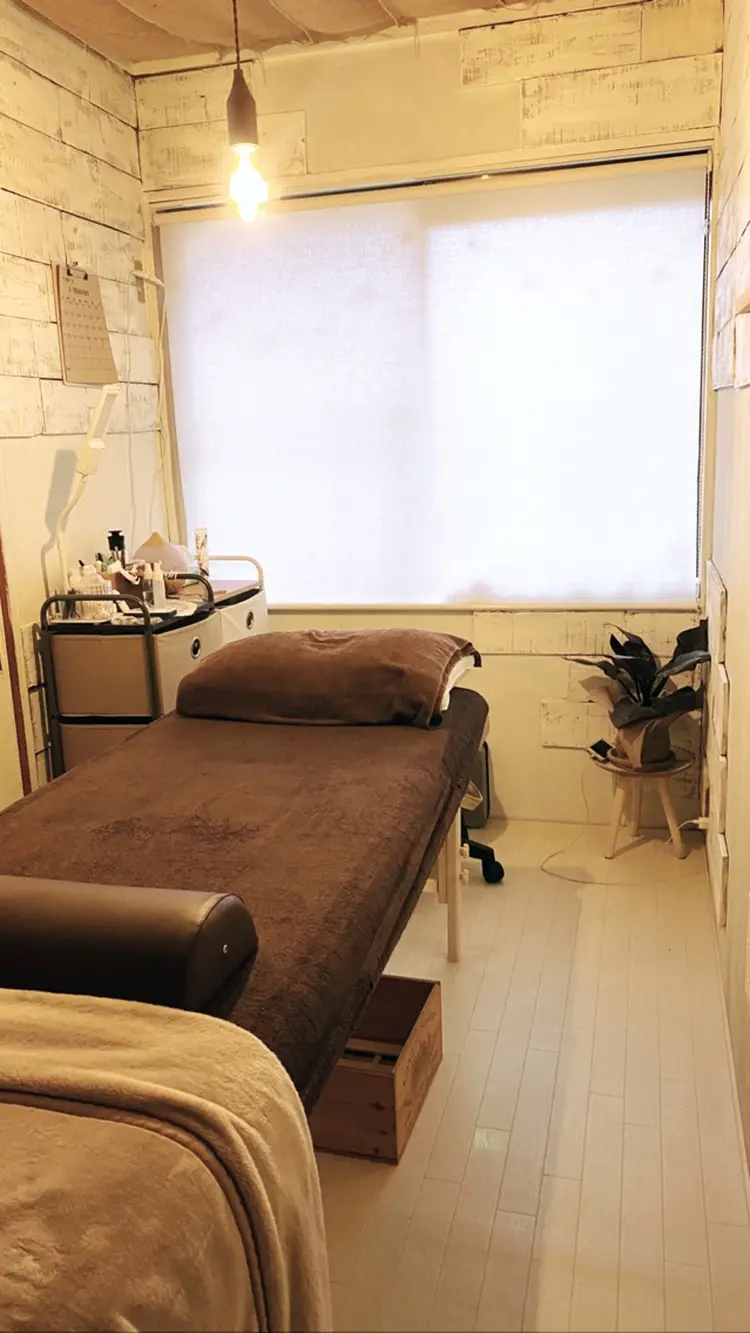 eyelashsalon-Naluの内観・外観3