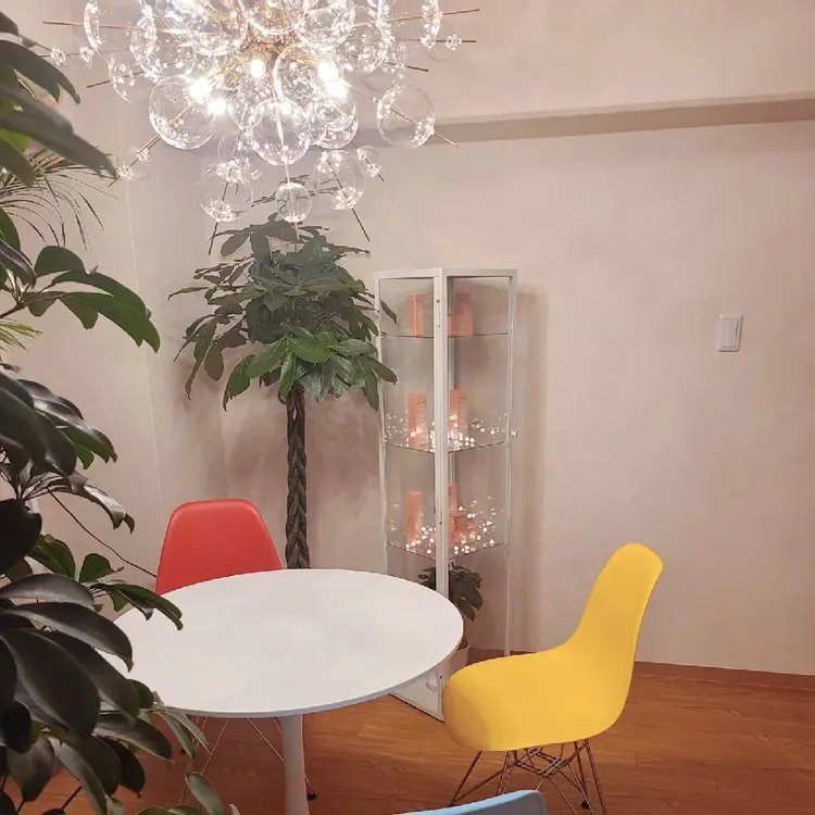 ラファルテの内観・外観1