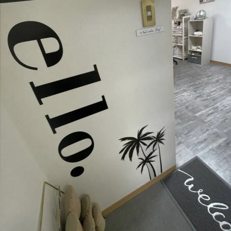 Nail leef《リーフ》の内観・外観1