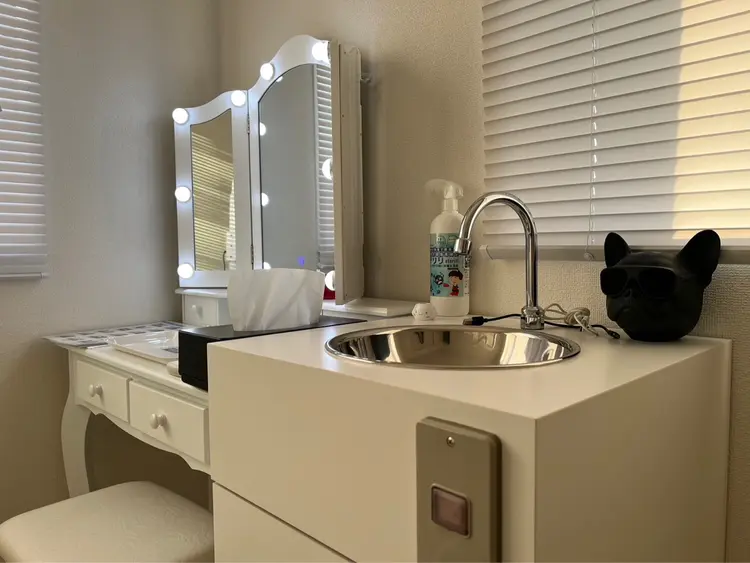 セルフホワイトニングハウスの内観・外観2