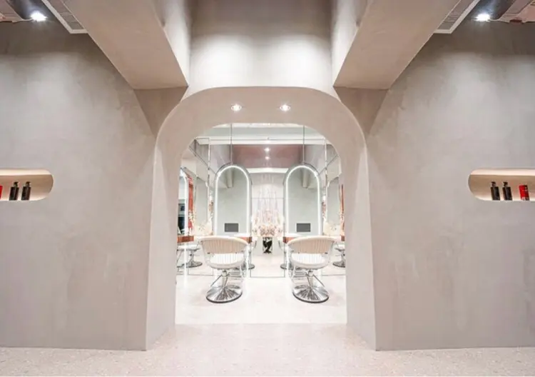 Luce横浜店の内観・外観2