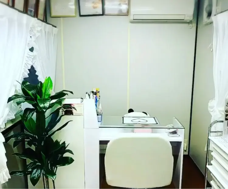 ネイルサロンgraceの内観・外観1