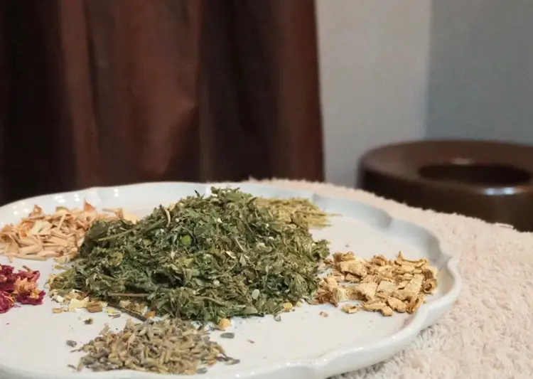 和漢よもぎ蒸しとフェイシャルのお店 maison de beauteの内観・外観3