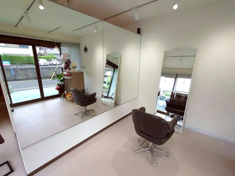 men's&ladys J'sGrace【メンズアンドレディース ジェイズグレイス】の内観・外観1