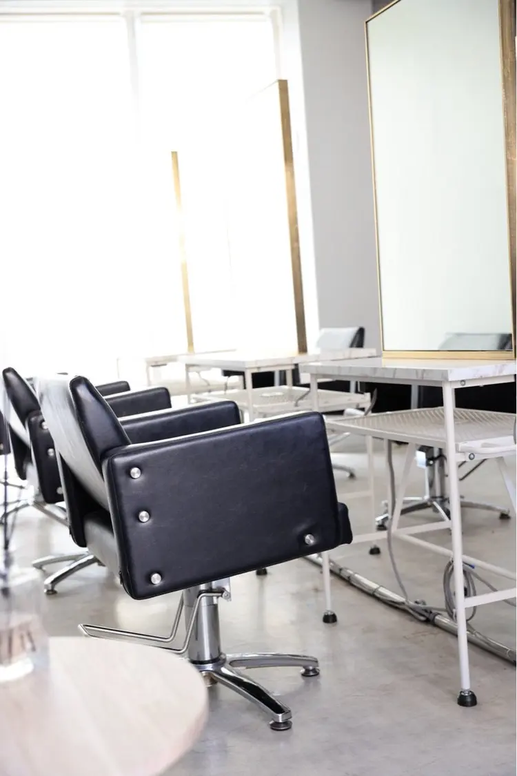 MEN'S HAIR SENSE渋谷宇田川交番前店の内観・外観2