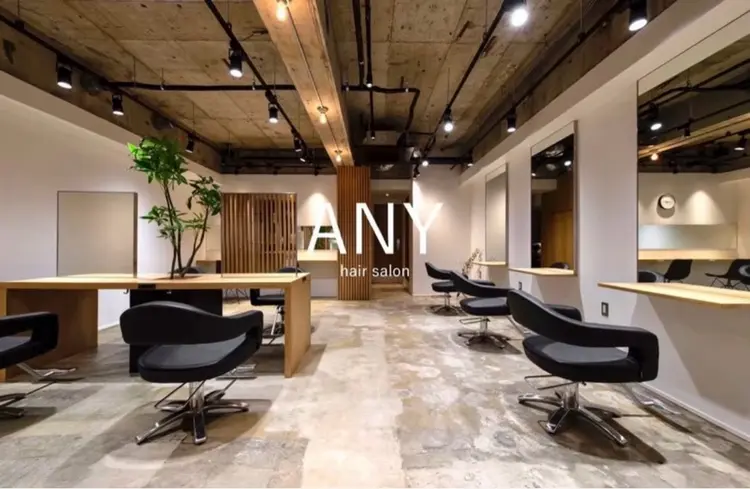 ANYの内観・外観3