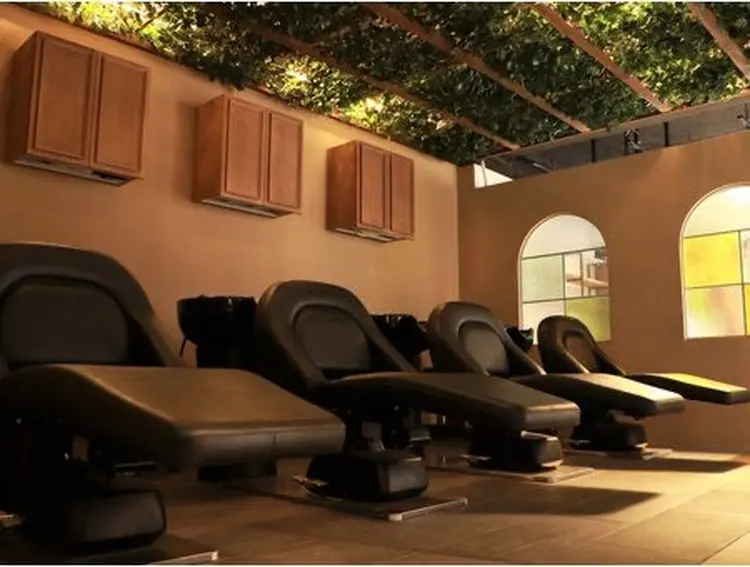 aidの内観・外観2