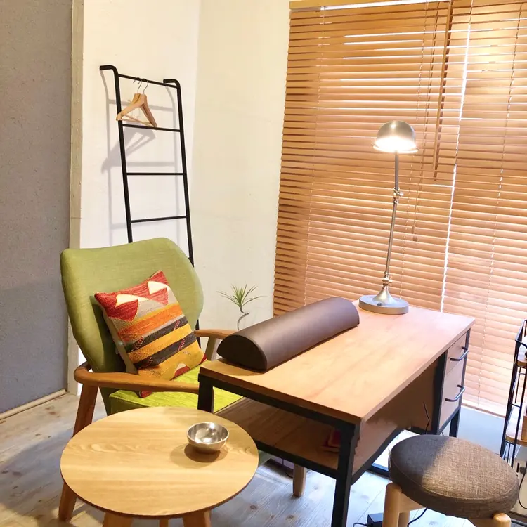 tlte.NAILの内観・外観1