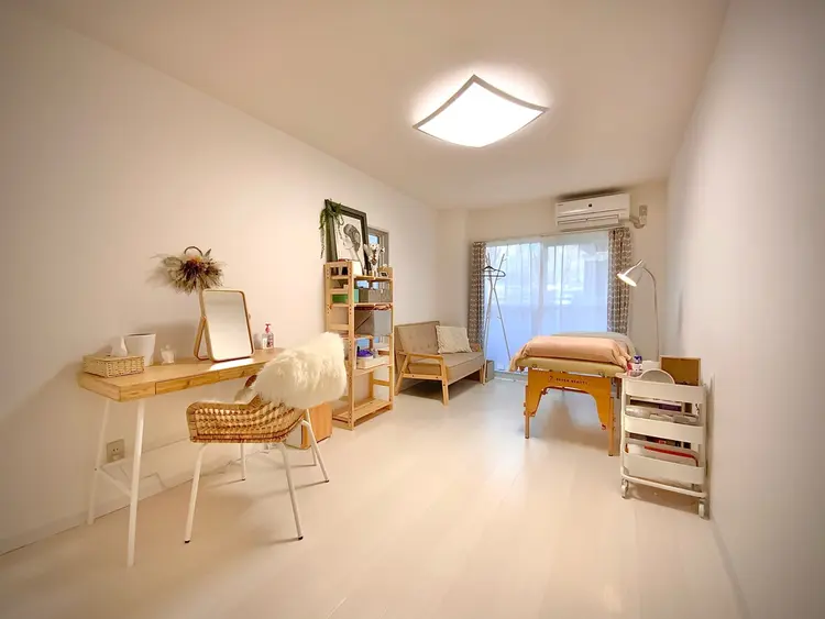 Giorno (ジョルノ)の内観・外観1