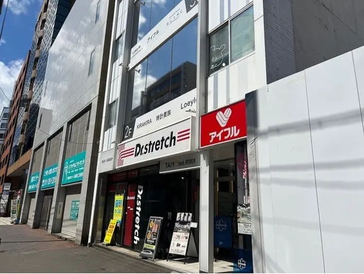 Eyelash Salon Blanc札幌大通店の内観・外観1