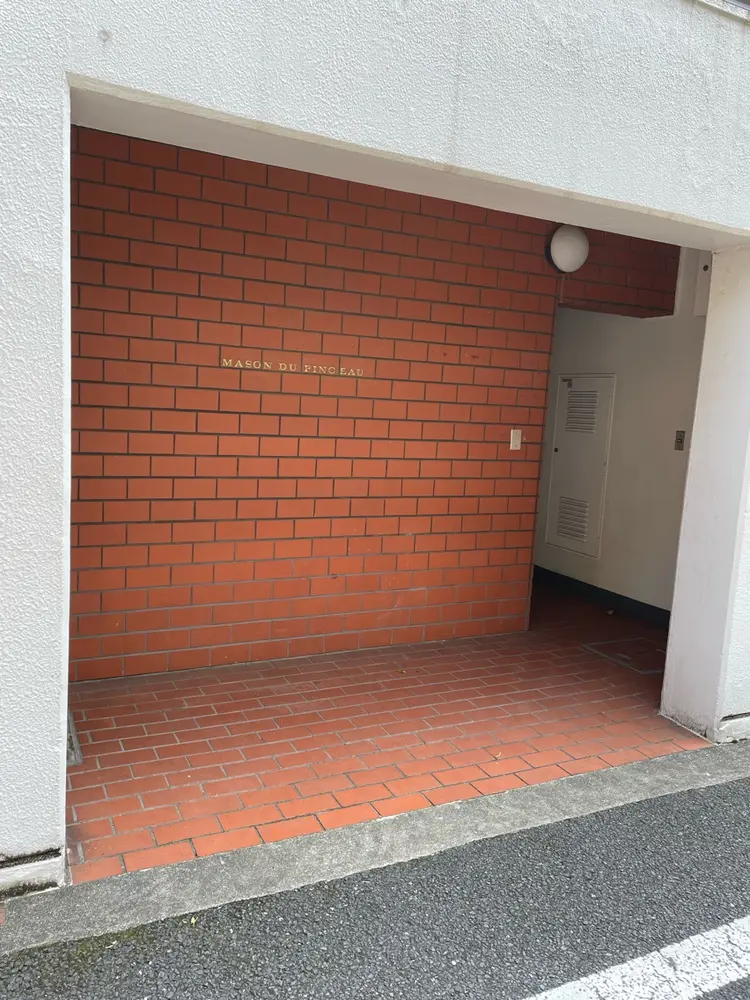 Brow Bar Tokyoの内観・外観3