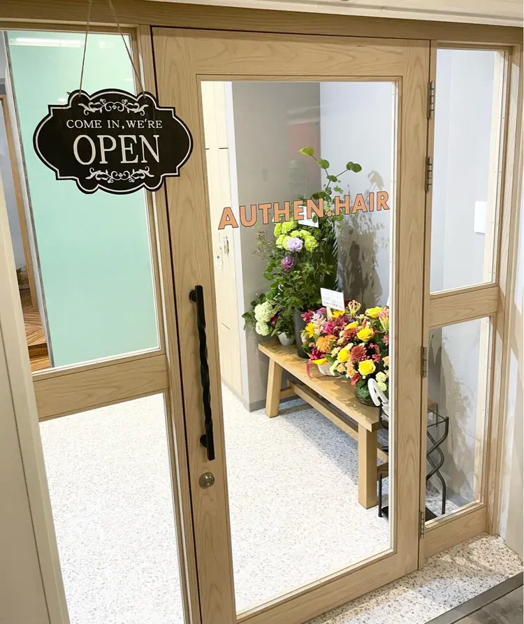 AUTHEN.HAIRの内観・外観2