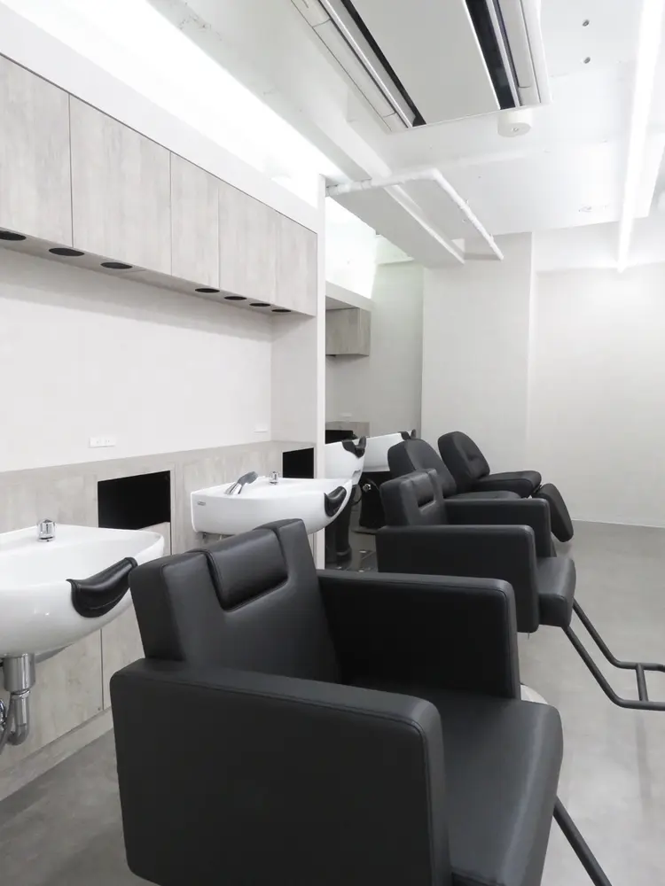 メンズサロン PORT 浦和【ポート】の内観・外観2