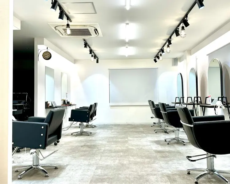 imaの内観・外観1