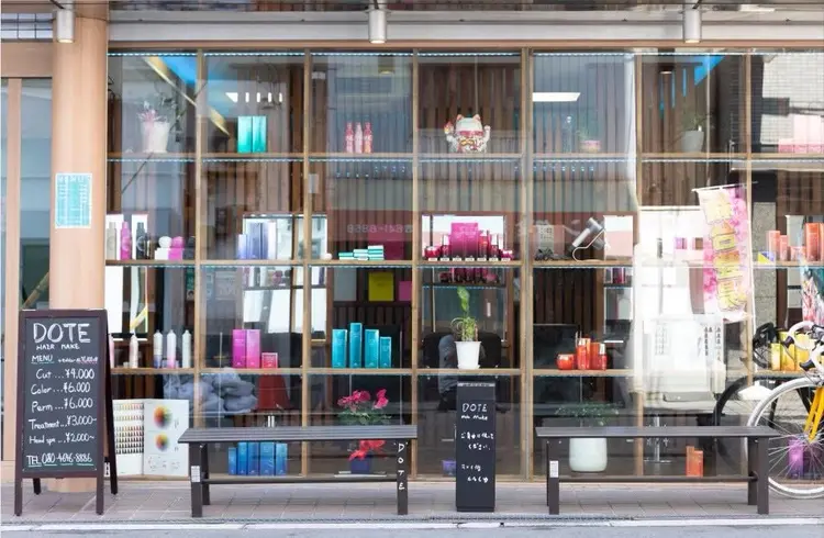 DOTE hair makeの内観・外観2