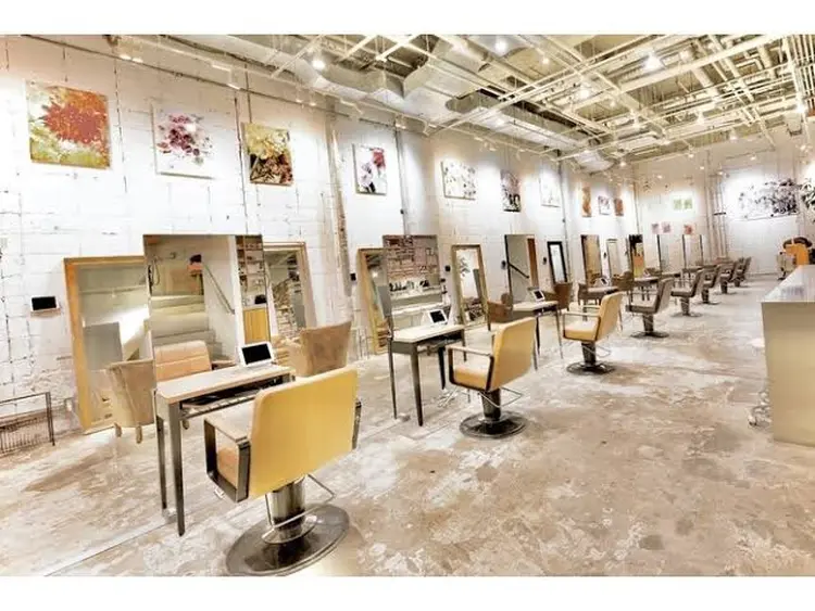 NORA HAIR SALONの内観・外観2