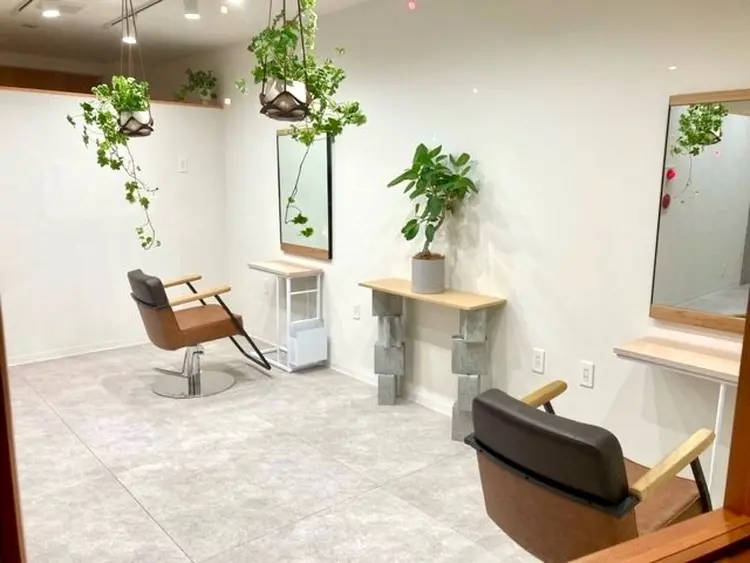 IVY hairdesignの内観・外観1