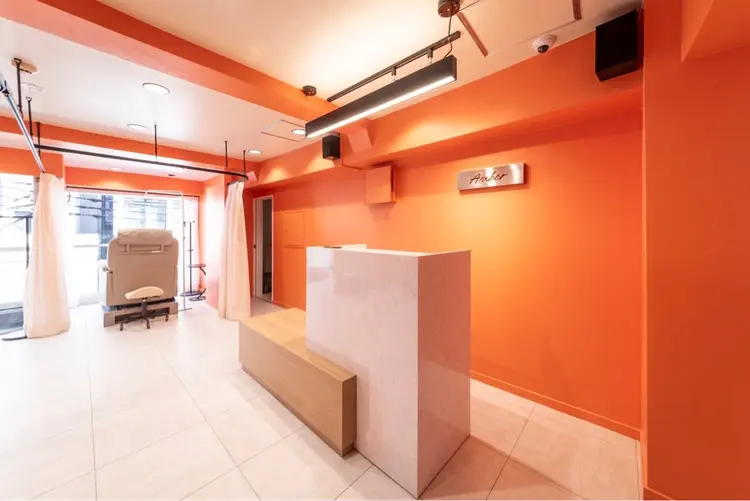 Amberの内観・外観1