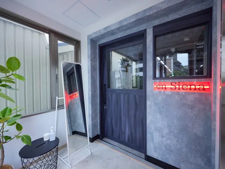 en Sienaの内観・外観2