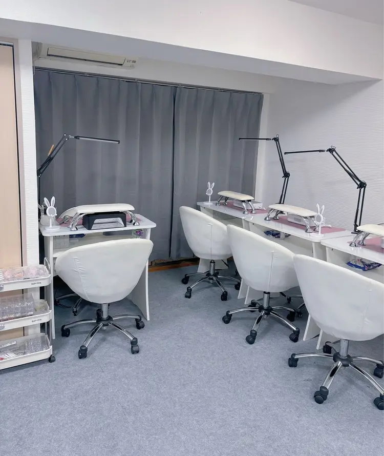 LUCIE NAIL SALONの内観・外観1