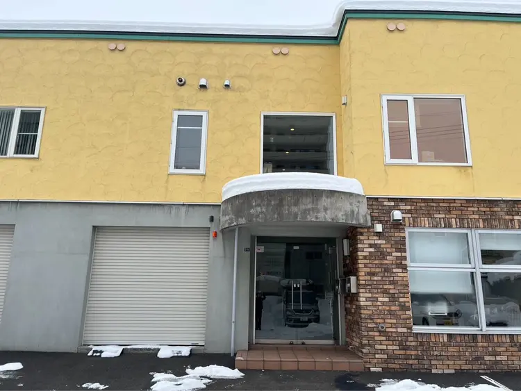 salon li'aの内観・外観1