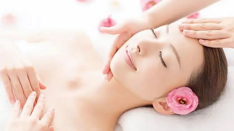 ISIS-Genny    マルヤマクラス店の内観・外観3