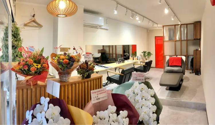 美容院　むぎの内観・外観1