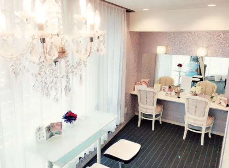 EyelashSalon Serinaの内観・外観1