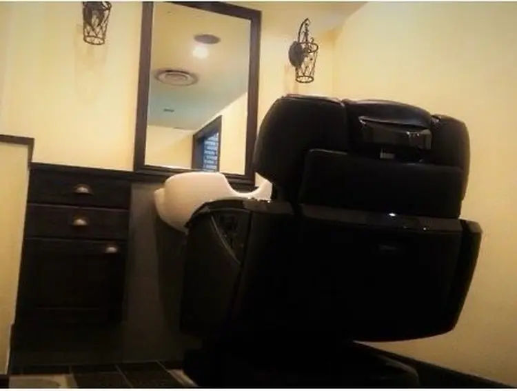 SKY MASTER BARBERの内観・外観3