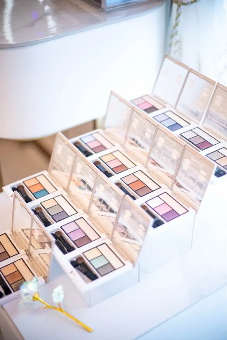 サロン　Ambelleの内観・外観1