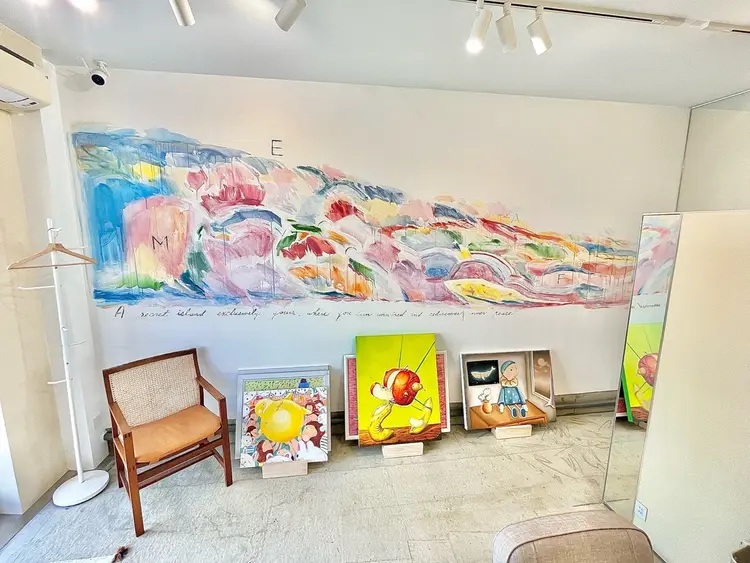 hair salon me cafeの内観・外観1