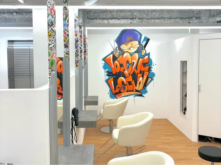 become men's hair名駅店の内観・外観1