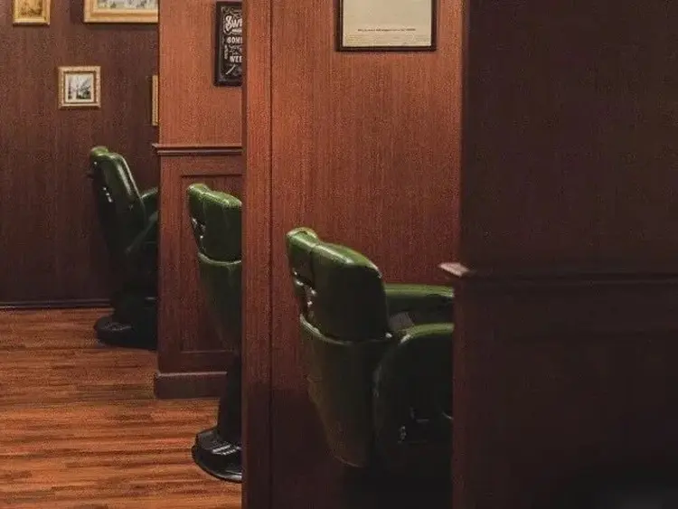 ブロー東京　神田店の内観・外観2