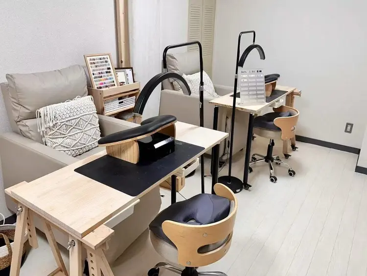 IYOU NAILの内観・外観1